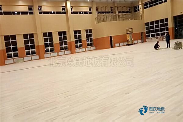 籃球場專用木地板廠家哪家安裝服務好？